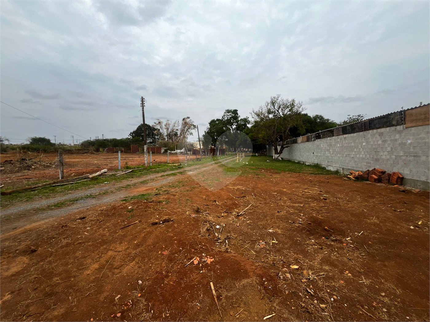 Terreno à venda em Vila Asem, Itapetininga, SP