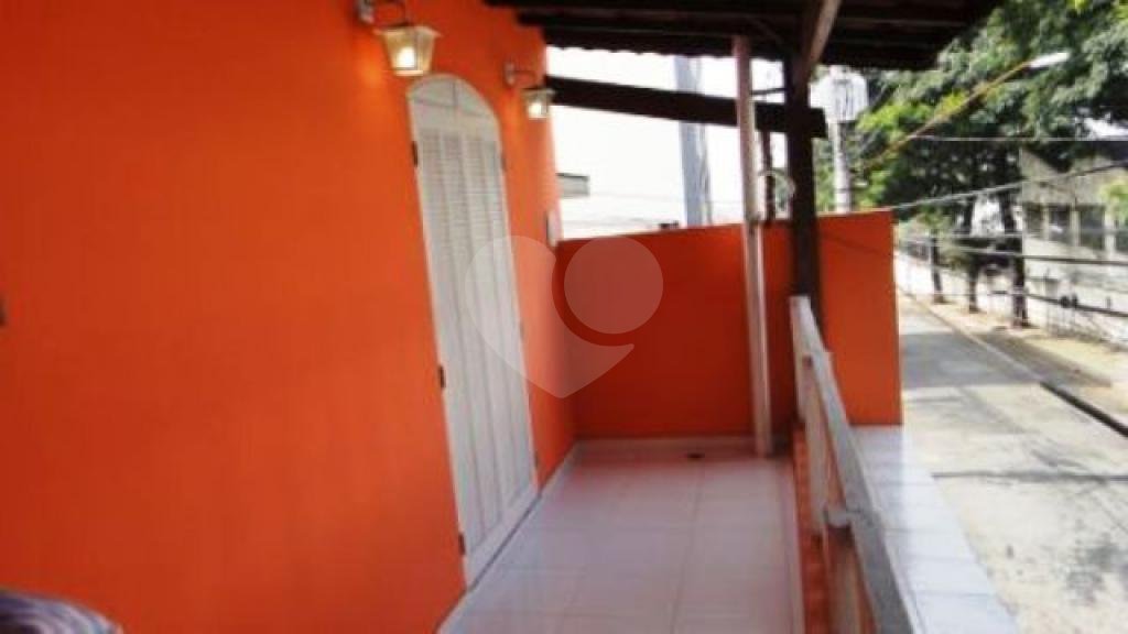 Sobrado à venda com 3 quartos, sendo 1 suíte, em Vila das Palmeiras, Guarulhos, SP