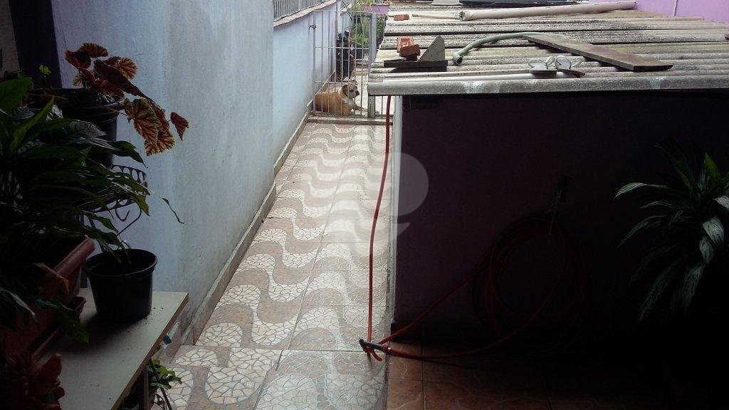 Sobrado à venda com 3 quartos em Parque Peruche, São Paulo, SP