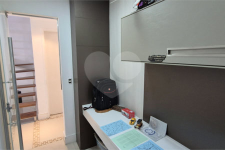 Casa à venda com 4 quartos, sendo 2 suítes,  no condomínio Aromaz, São Bernardo do Campo - SP