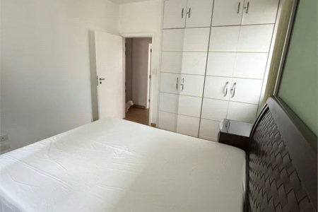 Triplex à venda ou para alugar com 3 suítes em Vila Suzana, São Paulo, SP