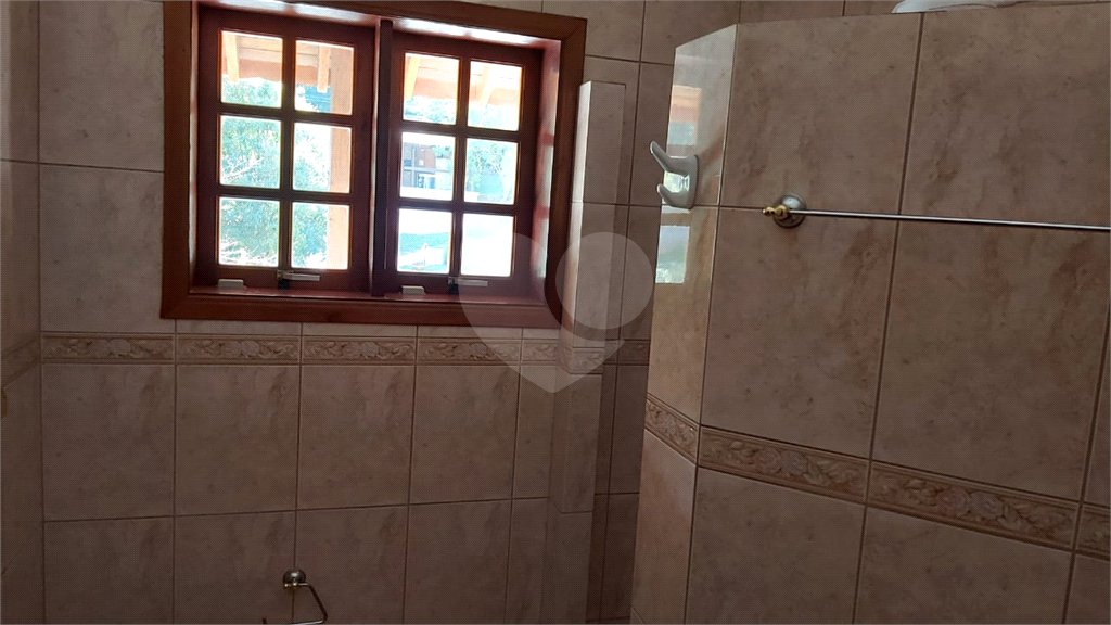 Sobrado à venda com 3 quartos, sendo 2 suítes, em Serra da Cantareira, Mairiporã, SP