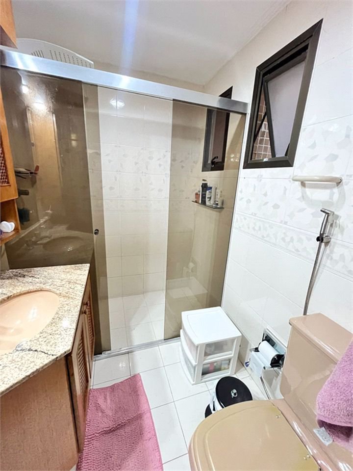Apartamento com 2 Quartos e 2 Vagas à Venda em Pitangueiras – Guarujá/SP