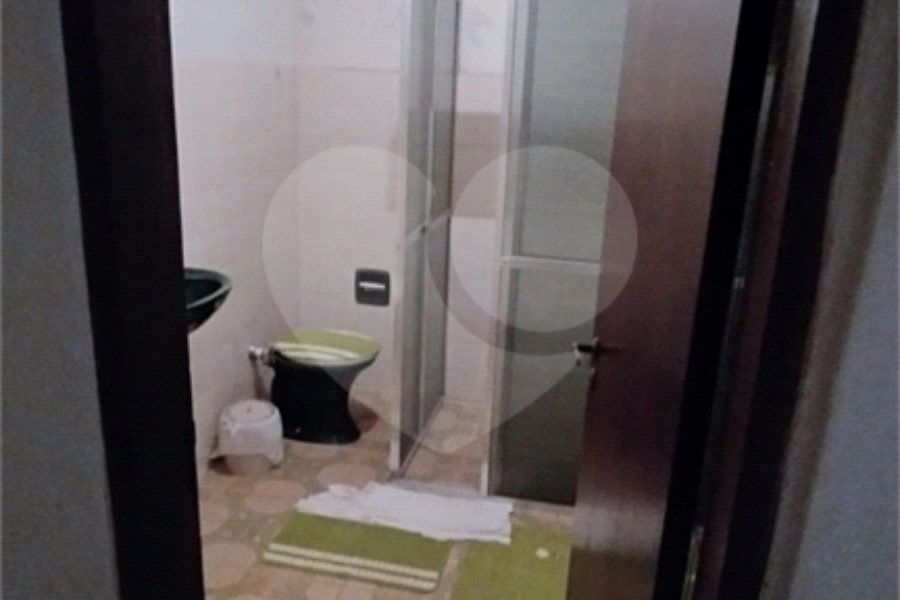Sobrado à venda com 3 quartos, sendo 1 suíte, em Tremembé, São Paulo, SP