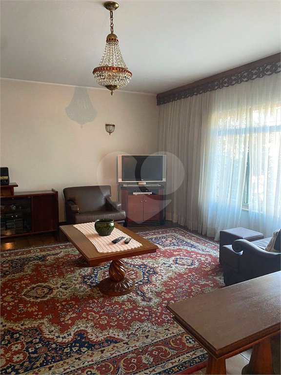 Casa à venda com 3 quartos, sendo 1 suíte, em Santo Amaro, São Paulo, SP