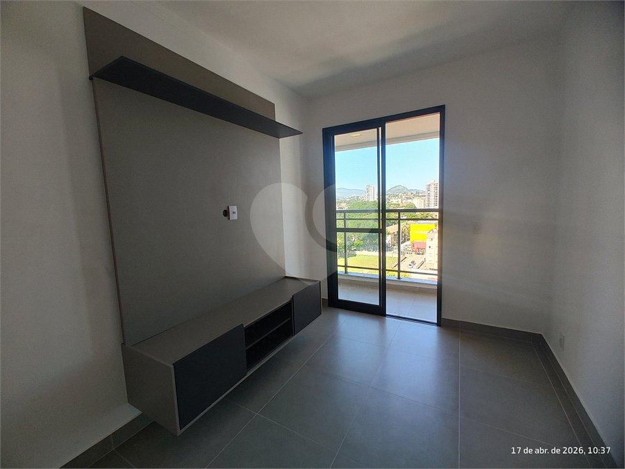 Apartamento à venda com 2 quartos, sendo 1 suíte,  em Vila Thais, Atibaia, SP