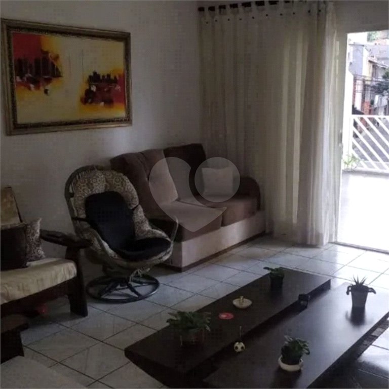 Sobrado à venda ou para alugar com 3 quartos, sendo 1 suíte,  em Jaguaré, São Paulo, SP