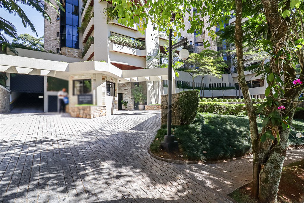 Apartamento à venda ou para alugar com 4 suítes em Jardim Vitória Régia, São Paulo, SP