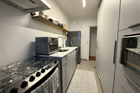 Apartamento à venda com 3 suítes em Indianópolis, São Paulo, SP