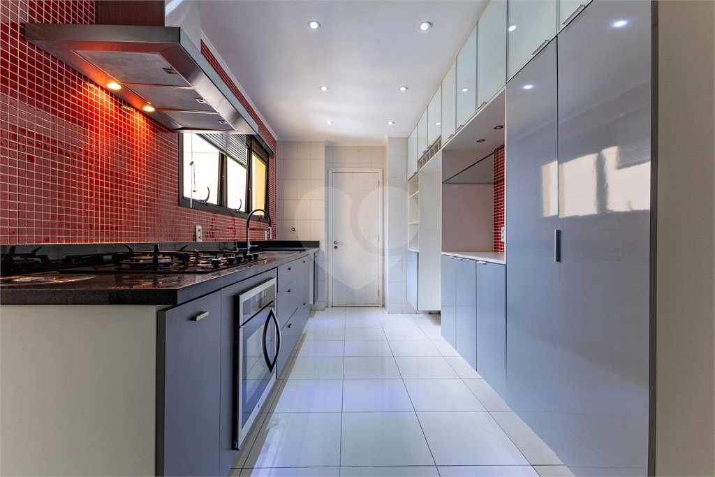 Apartamento à venda com 4 quartos, sendo 3 suítes, em Vila Suzana, São Paulo, SP
