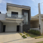Casa à venda com 3 quartos, sendo 1 suíte, no condomínio Helena Maria, Sorocaba - SP