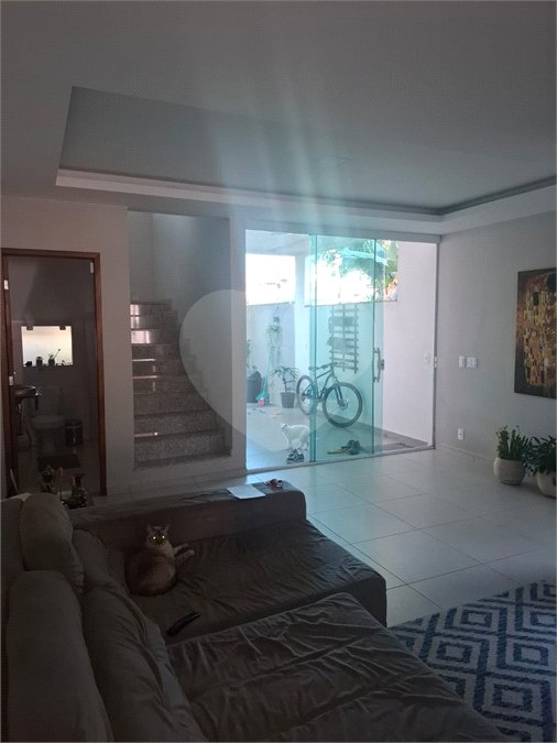 Casa à venda com 3 quartos, sendo 1 suíte, em Campo Grande, Rio de Janeiro, RJ