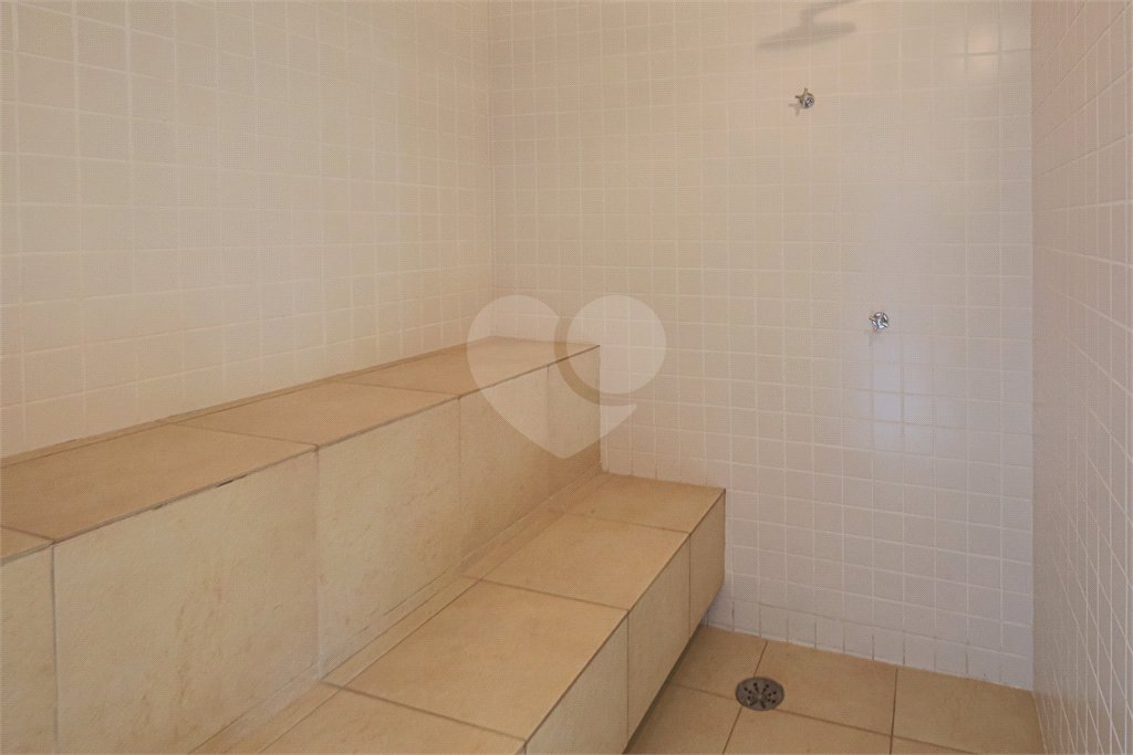 Casa em condomínio à venda com 4 quartos, sendo 2 suítes, em Alto da Boa Vista, São Paulo, SP