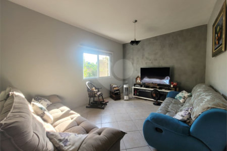 Casa à venda com 3 quartos, sendo 1 suíte, em Itapetinga, Atibaia, SP