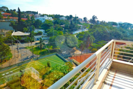 Casa à venda com 5 suítes em Jardim Leonor, São Paulo, SP