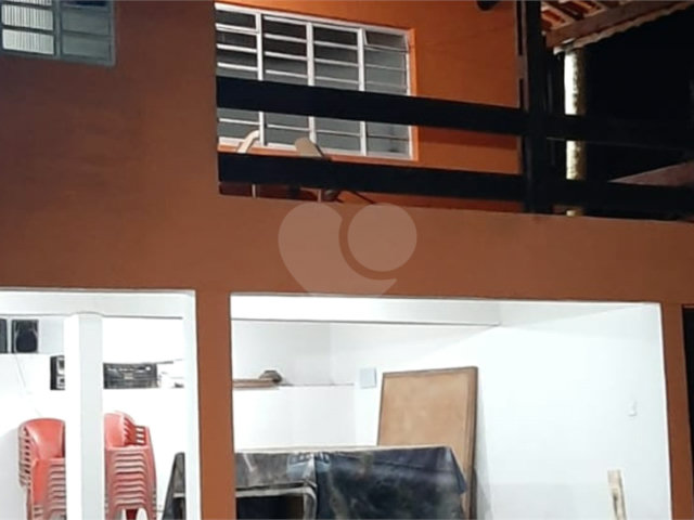 Casa à venda com 2 quartos em Caceia, Mairiporã, SP
