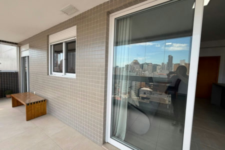 Apartamento com 2 dormitórios à venda, 72 m² por R$ 1.350.000,00 - Gonzaga - Santos/SP