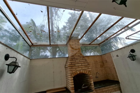 Casa à venda com 2 suítes no condomínio Village Palmas, São Paulo - SP