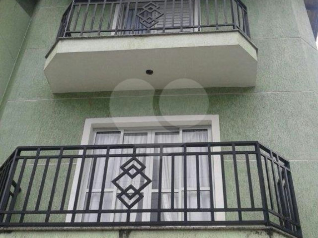 Sobrado à venda com 5 quartos, sendo 4 suítes,  em Horto, São Paulo, SP