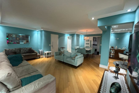 Apartamento à venda com 3 suítes em Vila Paulicéia, São Paulo, SP