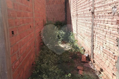 Terreno com 138,00 m² .