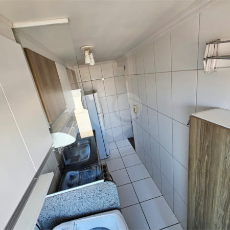 Excelente apartamento á venda de 2 dormitórios no CENTRO de São Carlos!
