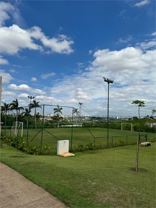 Casa térrea com 3 suítes á venda no Damha 2 de Piracicaba - SP.