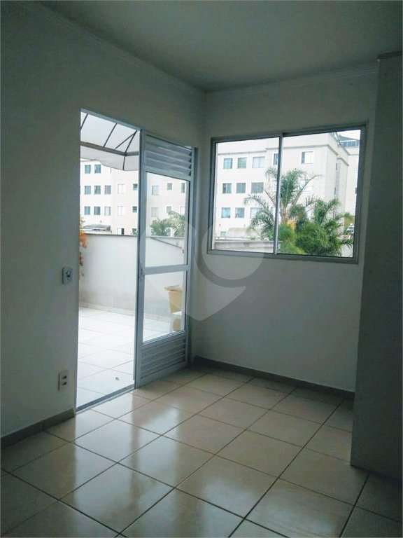 Apartamento à venda com 2 quartos, sendo 1 suíte,  em Vila Santana, Mogi das Cruzes, SP
