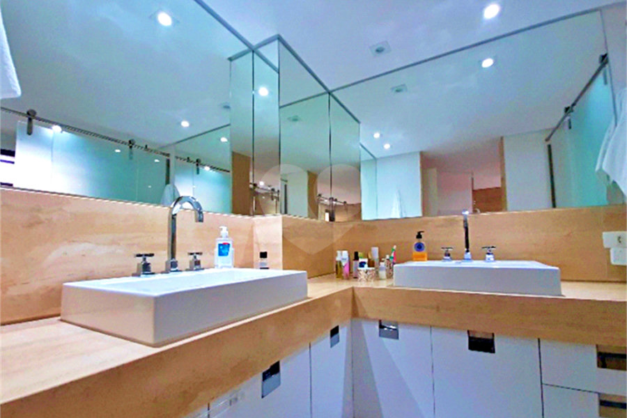 Apartamento à venda com 4 quartos, sendo 3 suítes, em Santana, São Paulo, SP
