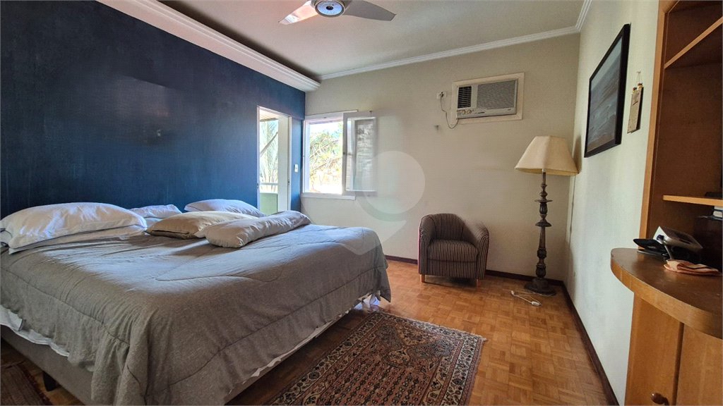 Casa à venda com 4 suítes no condomínio Vivenda do Lago, Sorocaba - SP