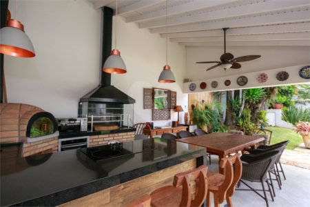 Casa de Vila à venda com 5 suítes em Jardim Hípico, São Paulo, SP