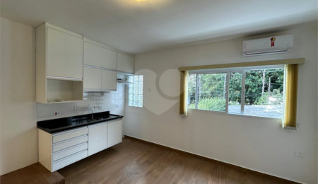 Casa para alugar com 1 suíte no condomínio Sem Nome, São Paulo - SP
