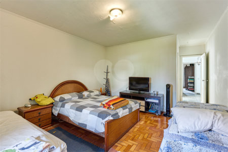 Casa Térrea à venda com 4 quartos, sendo 1 suíte,  em Jardim Prudência, São Paulo, SP
