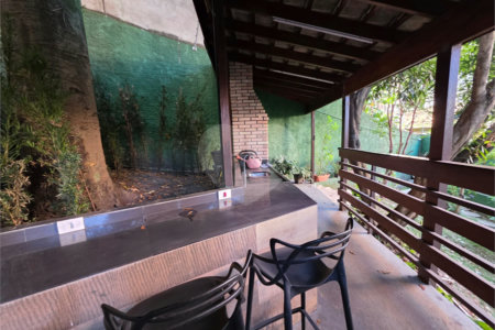 Apartamento à venda com 4 quartos, sendo 2 suítes, em Vila Paulicéia, São Paulo, SP