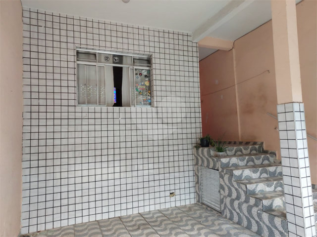 Sobrado à venda com 3 quartos em Horto, São Paulo, SP