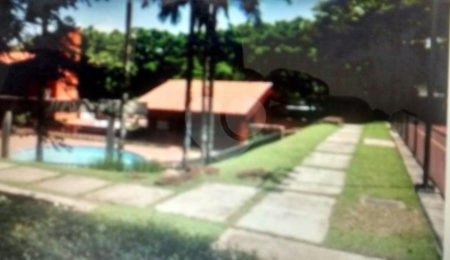 Sobrado à venda com 7 quartos, sendo 5 suítes,  em Chácara das Paineiras, Carapicuíba, SP