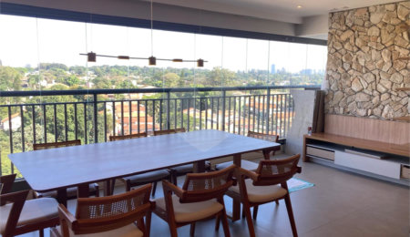 Apartamento à venda com 3 suítes em Jardim Prudência, São Paulo, SP