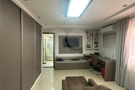Casa à venda com 6 suítes em Pedro Juan Caballero, Amambay