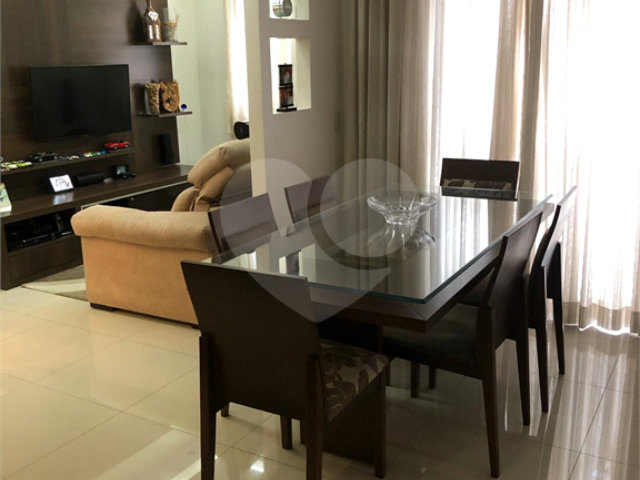 Apartamento à venda com 3 quartos, sendo 1 suíte,  em Vila Guilherme, São Paulo, SP
