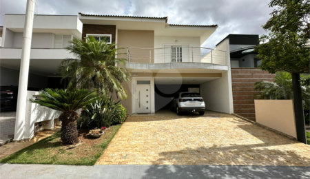 Casa à venda com 3 quartos, sendo 1 suíte,  no condomínio Ibiti Royal Park, Sorocaba - SP