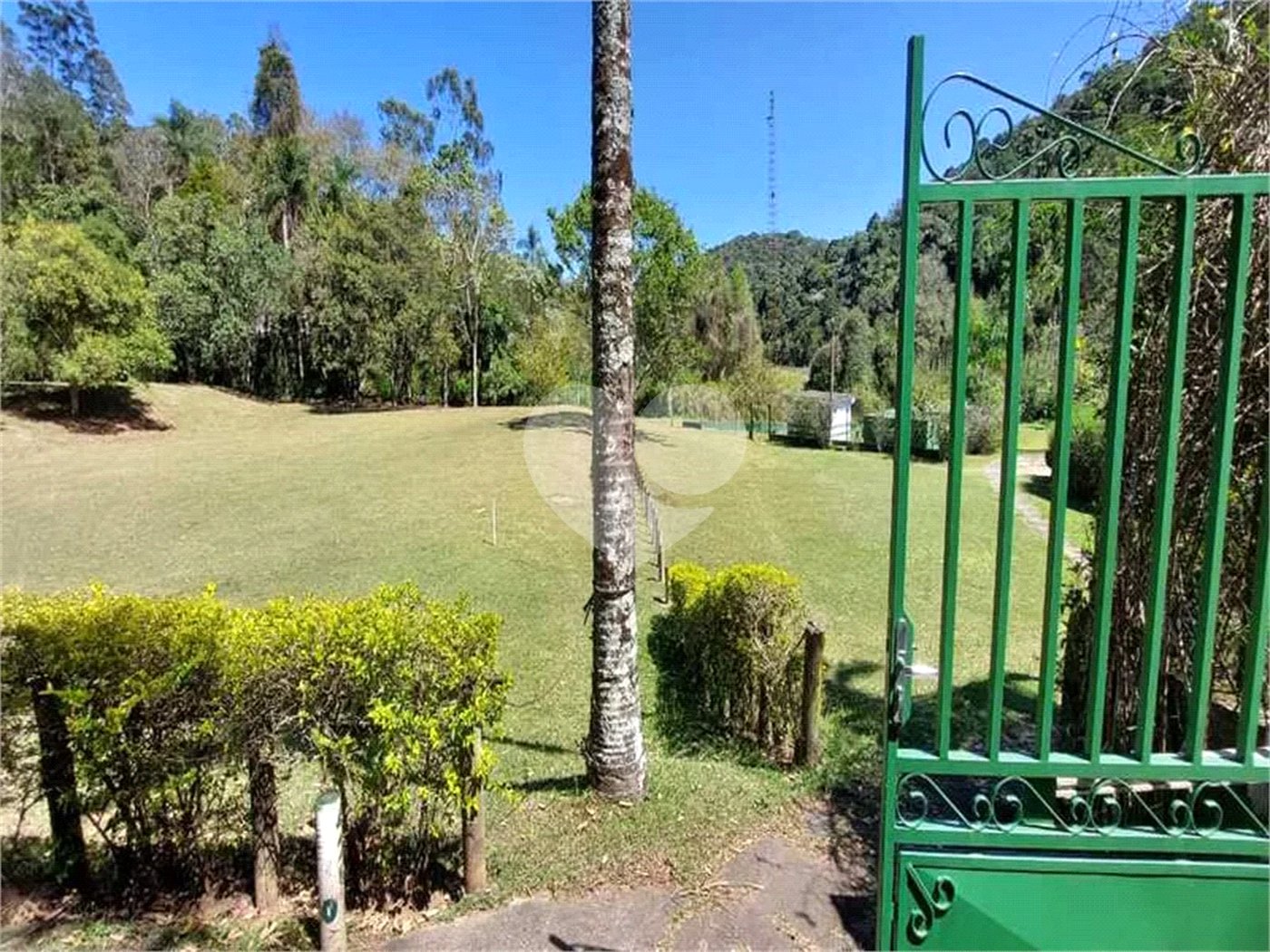 Terreno à venda no condomínio Associação Reserva das Hortênsias, Mairiporã - SP
