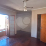 Casa à venda com 3 quartos, sendo 1 suíte, em Jardim Itanguá, Sorocaba, SP