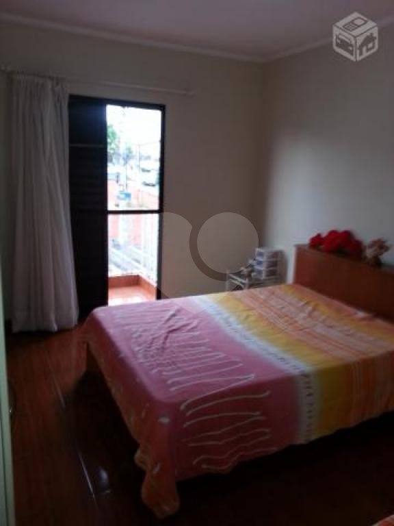 Sobrado à venda com 3 quartos, sendo 1 suíte, em Parque Vitória, São Paulo, SP