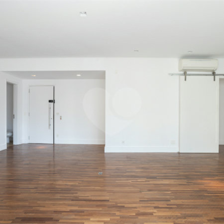 Apartamento à venda com 3 suítes em Itaim Bibi, São Paulo, SP