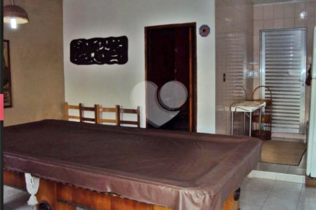 Casa à venda com 4 quartos em Campo Belo, São Paulo, SP
