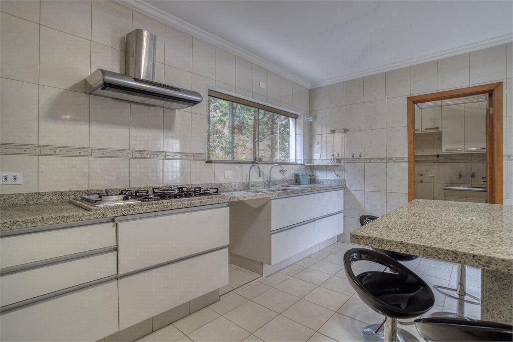 Casa à venda com 4 suítes em Chácara Monte Alegre, São Paulo, SP