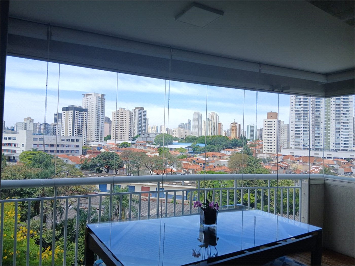 Apartamento à venda com 3 quartos, sendo 1 suíte, em Tatuapé, São Paulo, SP
