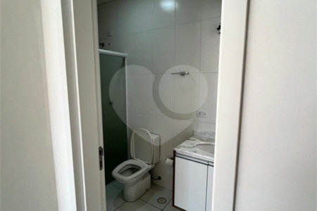 Apartamento à venda com 3 quartos, sendo 1 suíte, em Jardim Villaça, São Roque, SP