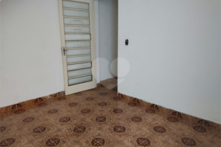 Sobrado à venda com 4 quartos, sendo 1 suíte, em Cidade Jardim Cumbica, Guarulhos, SP