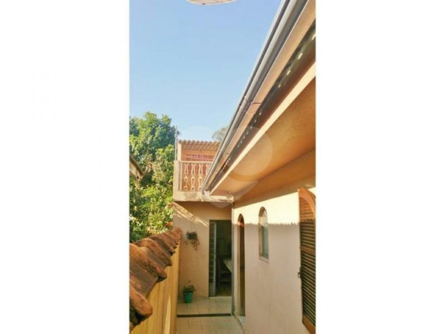 Sobrado à venda com 3 quartos, sendo 1 suíte,  em Parada Inglesa, São Paulo, SP